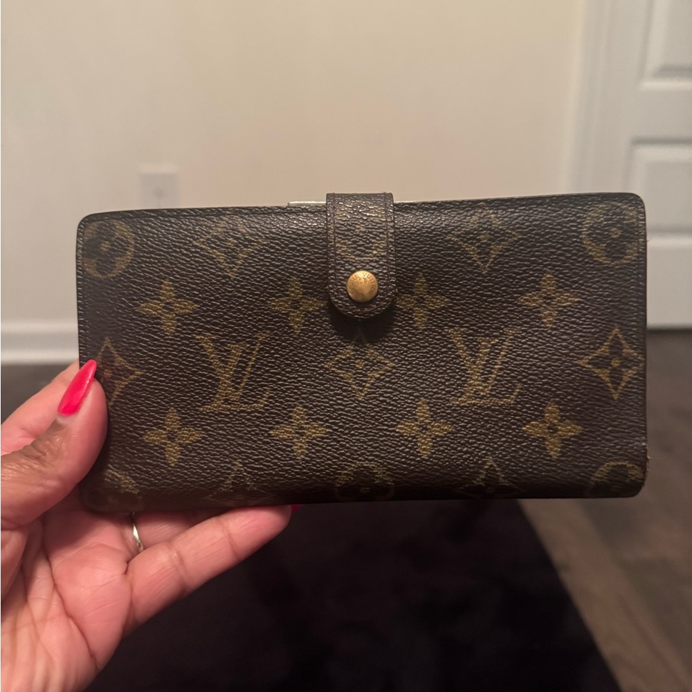 Louis Vuitton Monogram Key & Card Holder
